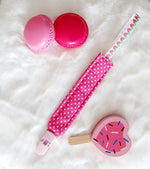 Attache tétine "Fraise"